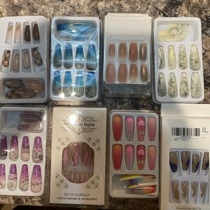 Press on nail bundle